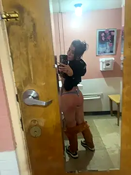 ValayaNoire online show from 11.09.25