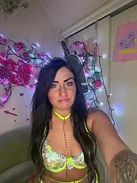 ValayaNoire online show from 02.19.26