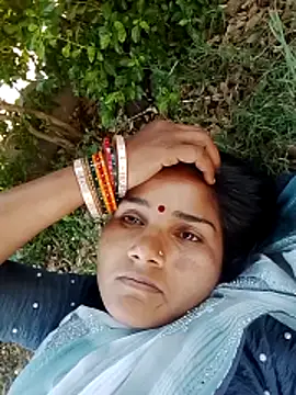 Snapshot of Seema_ji12 chatting on 04.29.26 Seema ji12 online show from 04.29.26