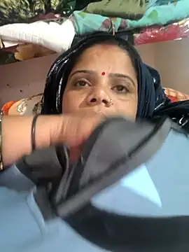 Hot suini online show from 03.10.26