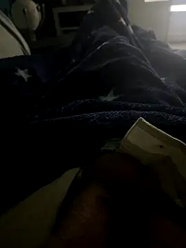 groschibre40100 online show from 12.21.25