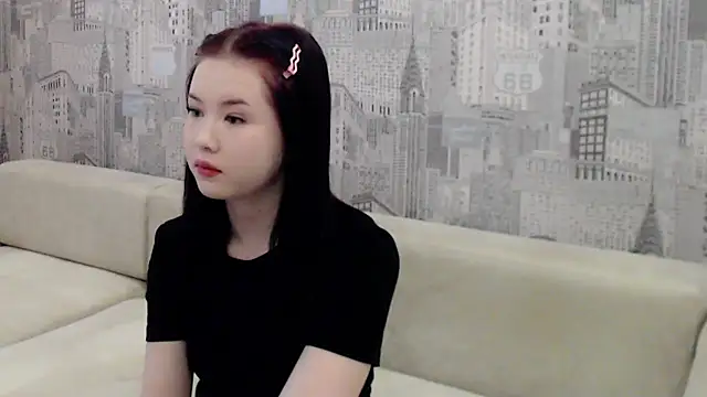 RadyBoonmee online show from 12.19.25