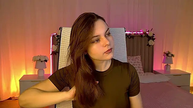 Snapshot of FrancescaCavaliere chatting on 03.22.26 FrancescaCavaliere online show from 03.22.26