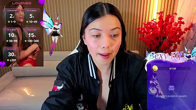 Snapshot of venus_velvet_tp chatting on 04.22.26 venus velvet tp online show from 04.22.26