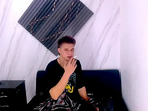 Liam York  online show from 02.14.26