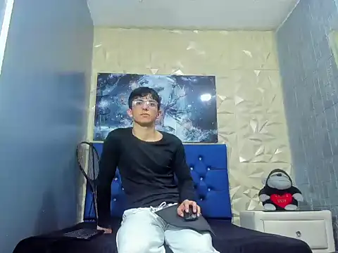 ElanGiraldo online show from 02.24.26