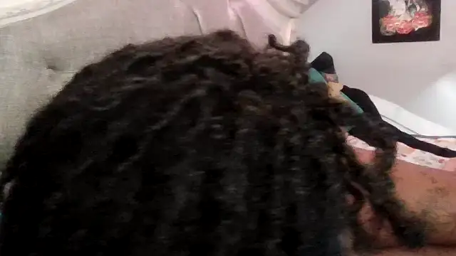 Dusaa  online show from 11.23.25