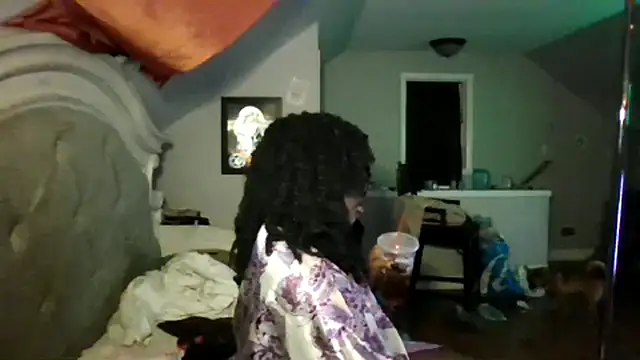 Dusaa  online show from 11.30.25