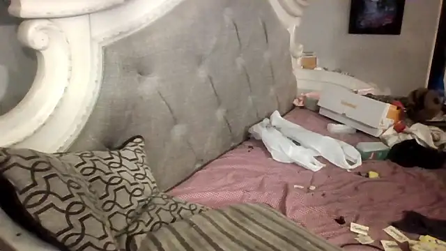 Dusaa  online show from 12.16.25