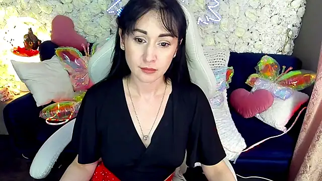 Snapshot of CarolinaaFoxyyy chatting on 03.31.26 CarolinaaFoxyyy online show from 03.31.26