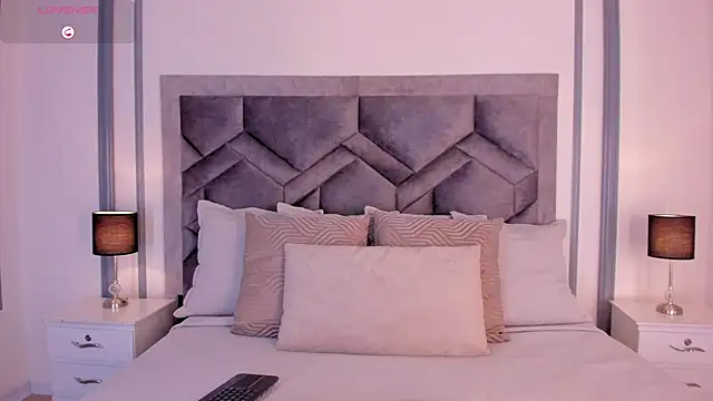 sofiaivanova online show from 11.27.25