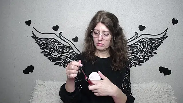 RoseHille online show from 04.05.26