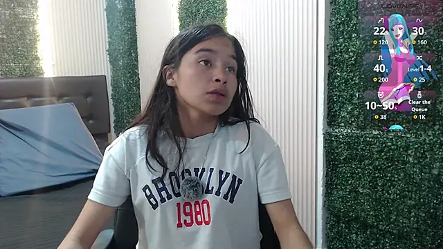 bunnywhite21 online show from 12.01.25