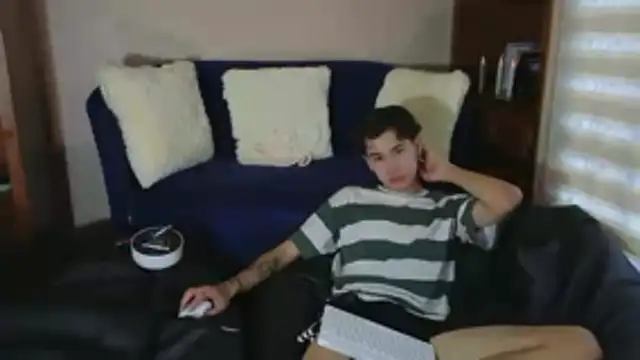 Derekswan online show from 12.18.25