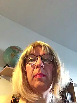 simone xdressing online show from 03.15.26