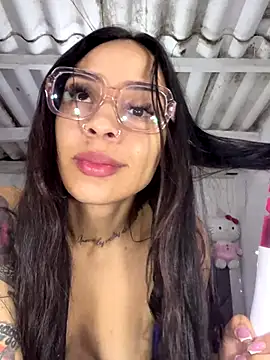 Snapshot of BootedMist chatting on 11.14.25 BootedMist online show from 11.14.25