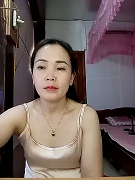 Feeling-hot online show from 03.02.26