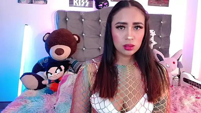 lunabritton1 online show from 02.25.26