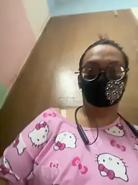 Saguphtah Chattergy 22 online show from 11.18.25