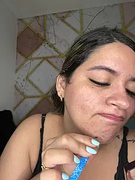 Amira Malia online show from 04.08.26