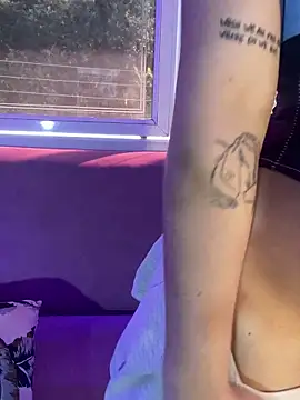 ReiAyanamy online show from 12.14.25