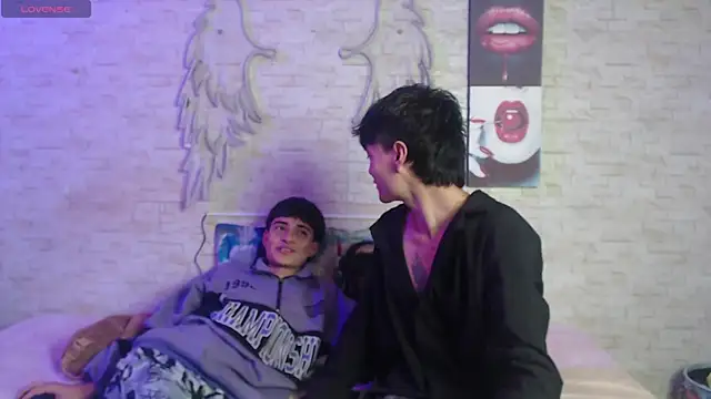 axel milo kairo and noa online show from 12.19.25