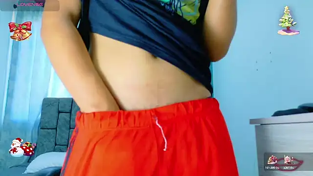 Snapshot of FelipeGonzalezz chatting on 12.17.25 FelipeGonzalezz online show from 12.17.25