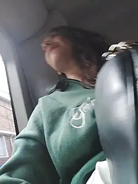 Snapshot of Samantha_curvy1 chatting on 11.25.25 Samantha curvy1 online show from 11.25.25