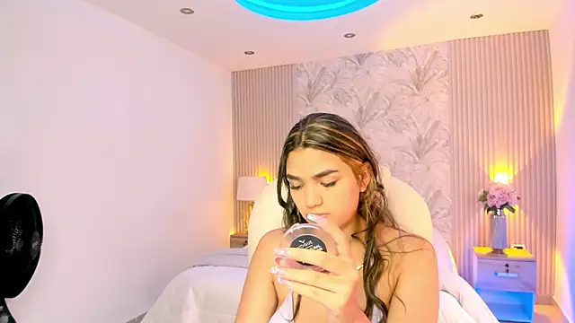 Kim stonee online show from 01.05.26