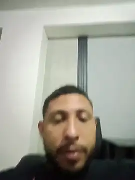 Snapshot of MAX_Jhonnson chatting on 11.19.25 MAX Jhonnson online show from 11.19.25