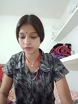 Snapshot of Mohnicute chatting on 05.16.26 Mohnicute online show from 05.16.26