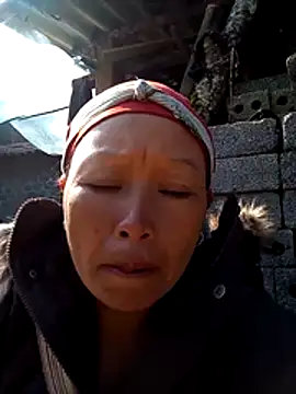 girl-hot2x online show from 12.01.25