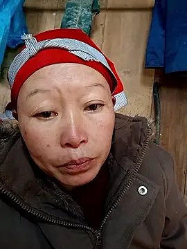 girl-hot2x online show from 01.07.26