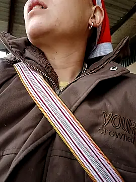 girl-hot2x online show from 02.20.26