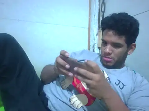 Snapshot of josecamsex27 chatting on 11.15.25 josecamsex27 online show from 11.15.25