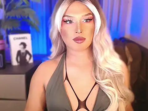 Snapshot of UrGoddess_Sofia chatting on 02.08.26 UrGoddess Sofia online show from 02.08.26