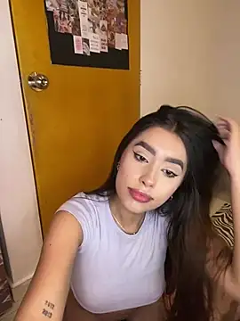 lauren clauz online show from 04.08.26