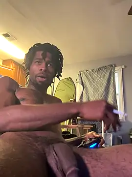 Snapshot of wearefreaks08 chatting on 11.20.25 wearefreaks08 online show from 11.20.25