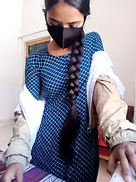 Snapshot of Riya_917 chatting on 02.05.26 Riya 917 online show from 02.05.26