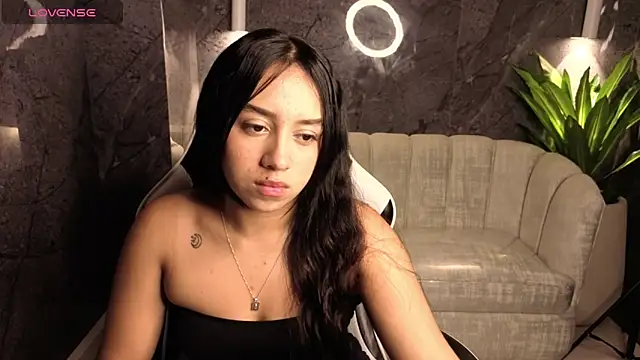 Juliana Tx online show from 02.13.26