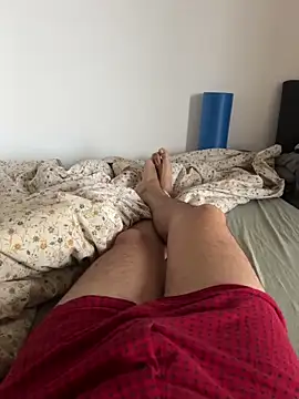 Snapshot of tinydock chatting on 11.17.25 tinydock online show from 11.17.25