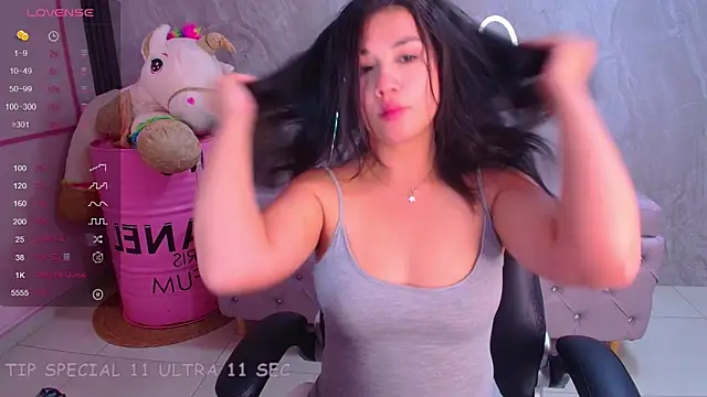 Snapshot of Violetta_jhonson_a chatting on 01.16.26 Violetta jhonson a online show from 01.16.26