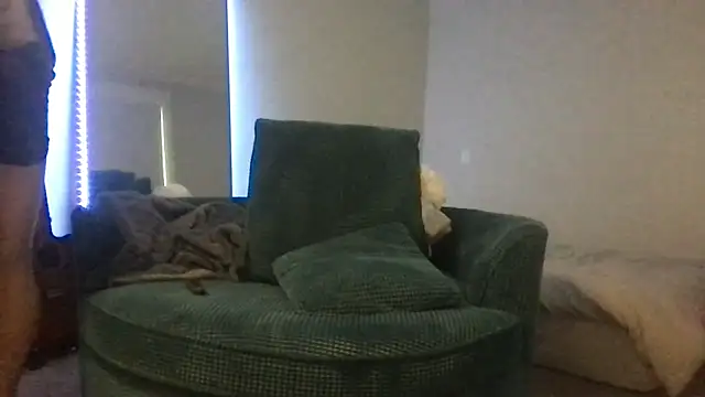 sculpteddesire online show from 11.27.25