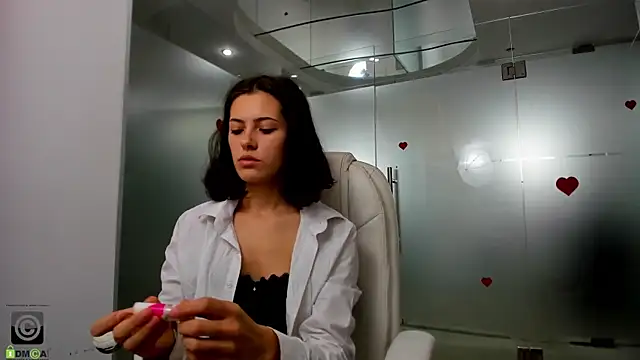 Snapshot of anna_firee chatting on 11.24.25 anna firee online show from 11.24.25