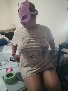 Charliizinpink online show from 04.18.26