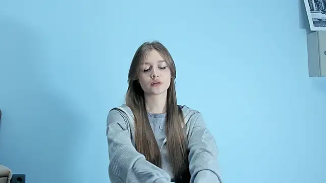 Snapshot of SheritaCyree chatting on 11.15.25 SheritaCyree online show from 11.15.25