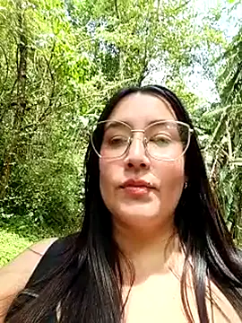 Snapshot of SaloGray8 chatting on 06.28.26 SaloGray8 online show from 06.28.26