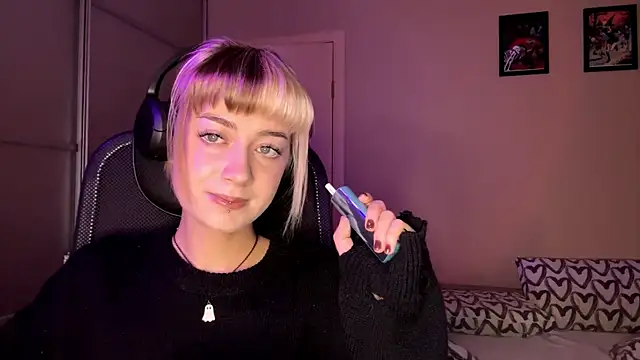 EmilySkyline online show from 11.13.25