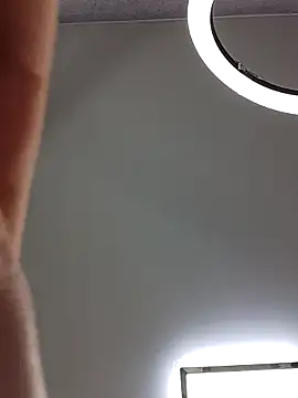 K Katniss online show from 11.14.25