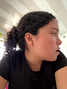 PetiteKattia online show from 01.07.26